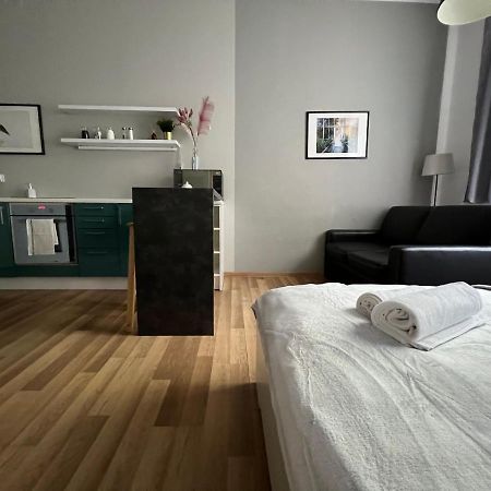 Przy Alejach Appartement Krakau Buitenkant foto