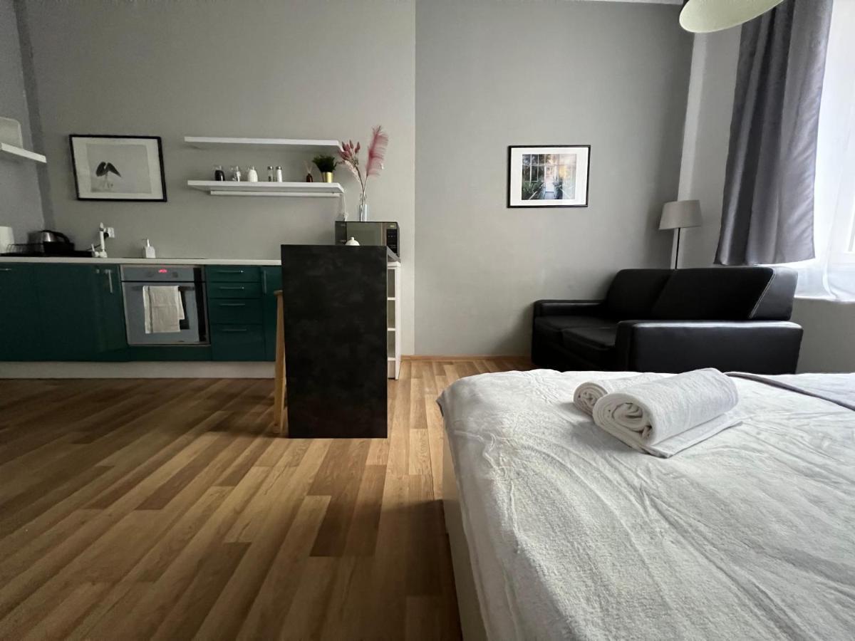 Przy Alejach Appartement Krakau Buitenkant foto