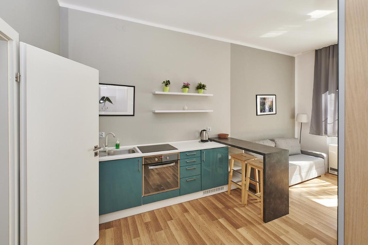 Przy Alejach Appartement Krakau Buitenkant foto
